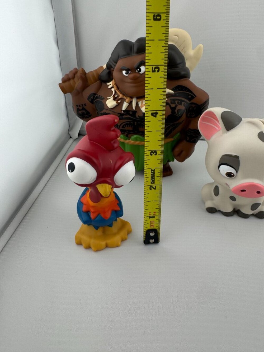 Disney Moana 4-Piece Vinyl Figurine Set Maui Pua HeiHei Collectibles - Picture 9 of 9